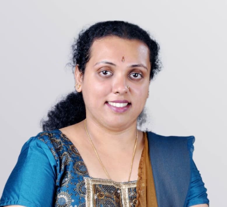 Profile photo of Manasa, Engineering tutor at Wiingy