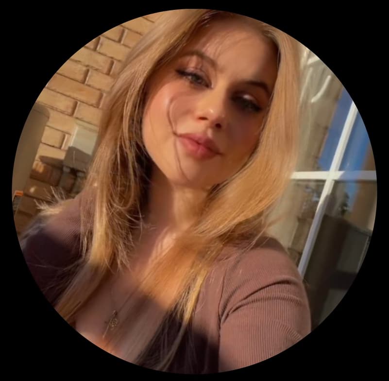 Profile photo of McCartney, English tutor at Wiingy