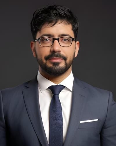 Profile photo of DR. SAJAD , Economics tutor at Wiingy