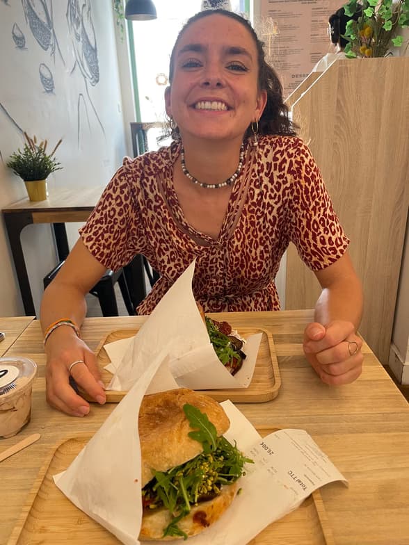 Profile photo of Naëlle, French tutor at Wiingy