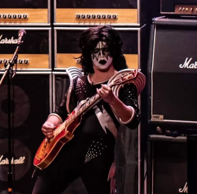 Profile photo of Paul, Guitar tutor at Wiingy