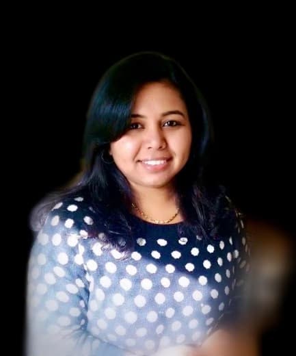 Profile photo of nithya, Physics tutor at Wiingy