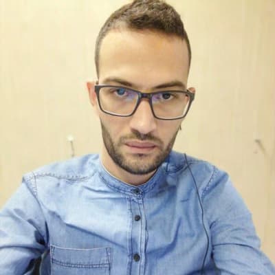 Profile photo of Oliver, AP tutor at Wiingy