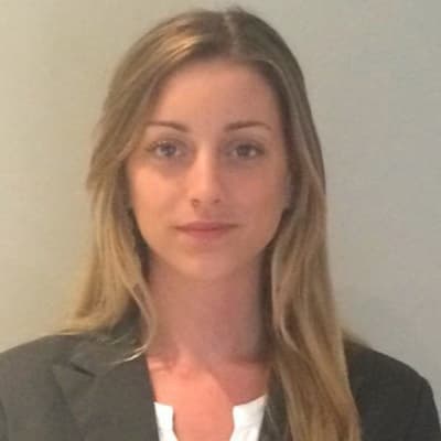 Profile photo of Olivia, Yoga tutor at Wiingy