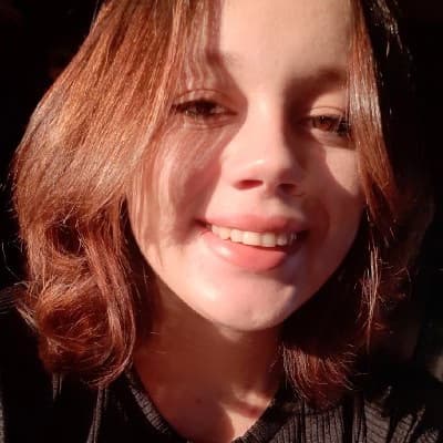 Profile photo of Ophelia , English tutor at Wiingy