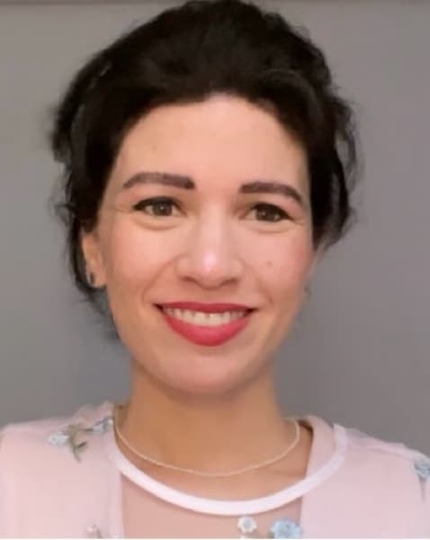 Profile photo of Camila, Singing tutor at Wiingy