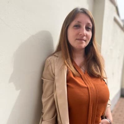 Profile photo of Poppy, English tutor at Wiingy