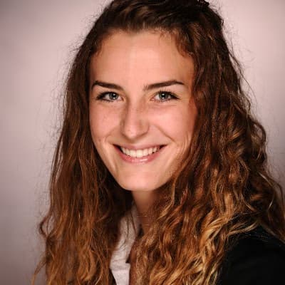 Profile photo of Qadira , Mathematics tutor at Wiingy