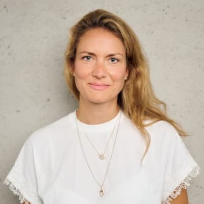 Profile photo of Rosalie, AP tutor at Wiingy