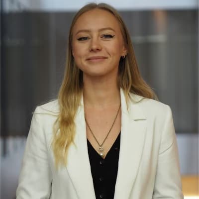 Profile photo of Ruby, AP tutor at Wiingy