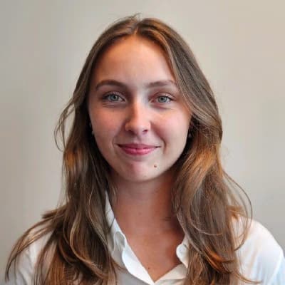 Profile photo of Sabrina , AP tutor at Wiingy