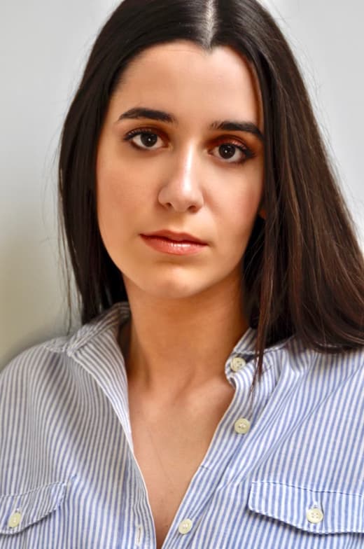 Profile photo of Sabrina, Singing tutor at Wiingy