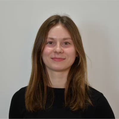 Profile photo of Sadie , AP tutor at Wiingy