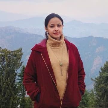 Profile photo of Saima, Computer Science tutor at Wiingy