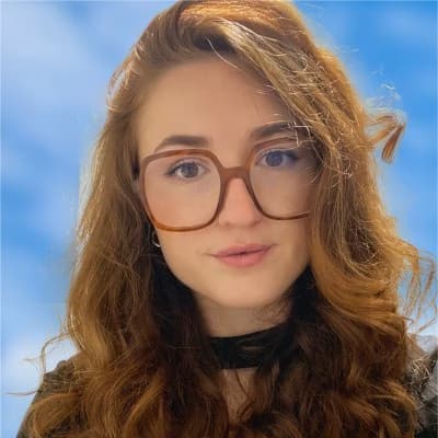 Profile photo of Selina, Architecture tutor at Wiingy