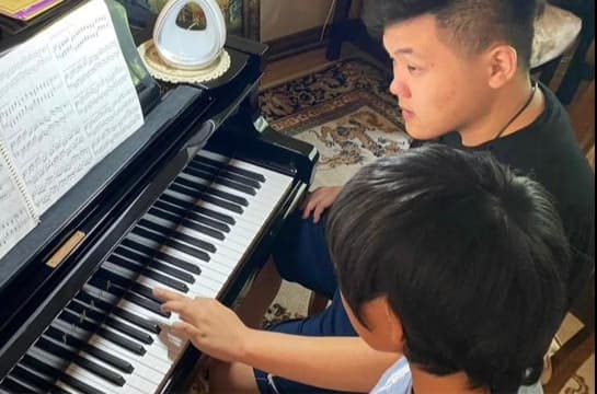 Profile photo of Albert, Piano tutor at Wiingy