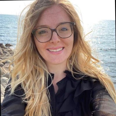 Profile photo of Sienna, Computer Science tutor at Wiingy