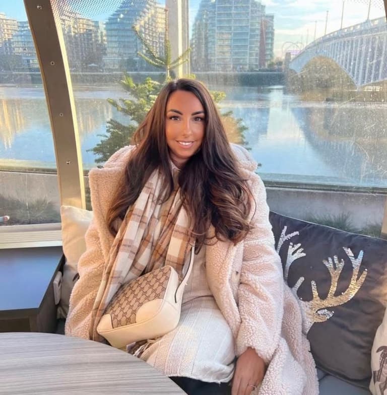 Profile photo of Stacey , English tutor at Wiingy