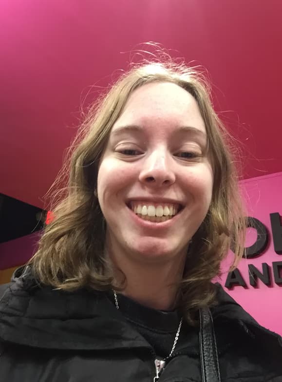 Profile photo of Tess, English tutor at Wiingy