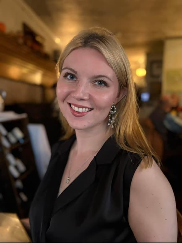 Profile photo of Tara, Music tutor at Wiingy