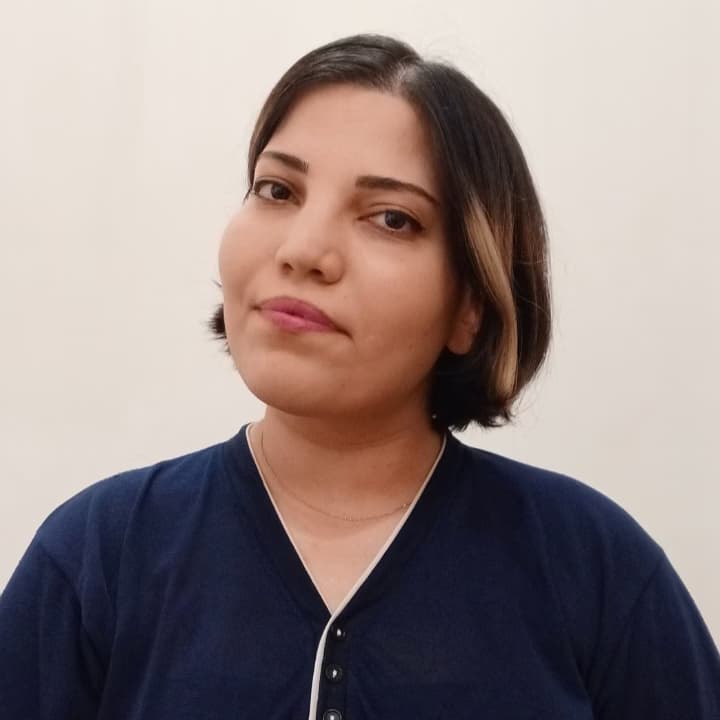 Profile photo of Emma, English tutor at Wiingy