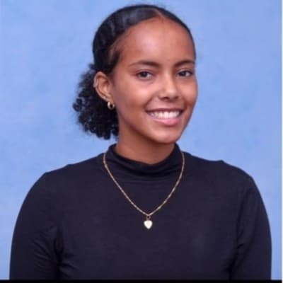 Profile photo of Ulalume, Mathematics tutor at Wiingy