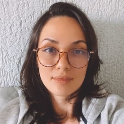 Profile photo of Vanessa , English tutor at Wiingy