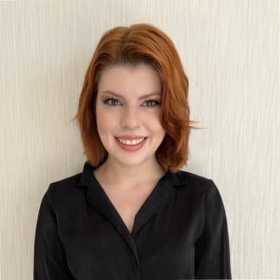 Profile photo of Verity, Biology tutor at Wiingy