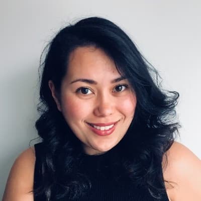 Profile photo of Vivian, AP tutor at Wiingy