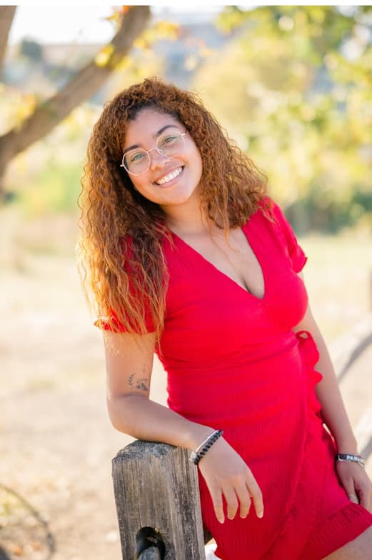 Profile photo of Yari, English tutor at Wiingy