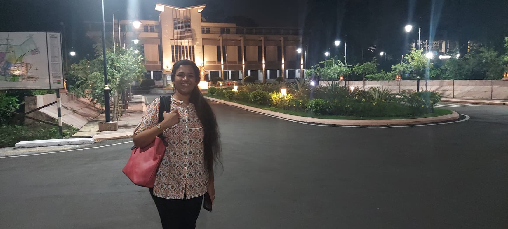 Travel snapshot of Farheen during a trip