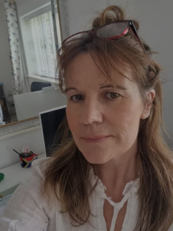 Profile photo of Natasha, English tutor at Wiingy