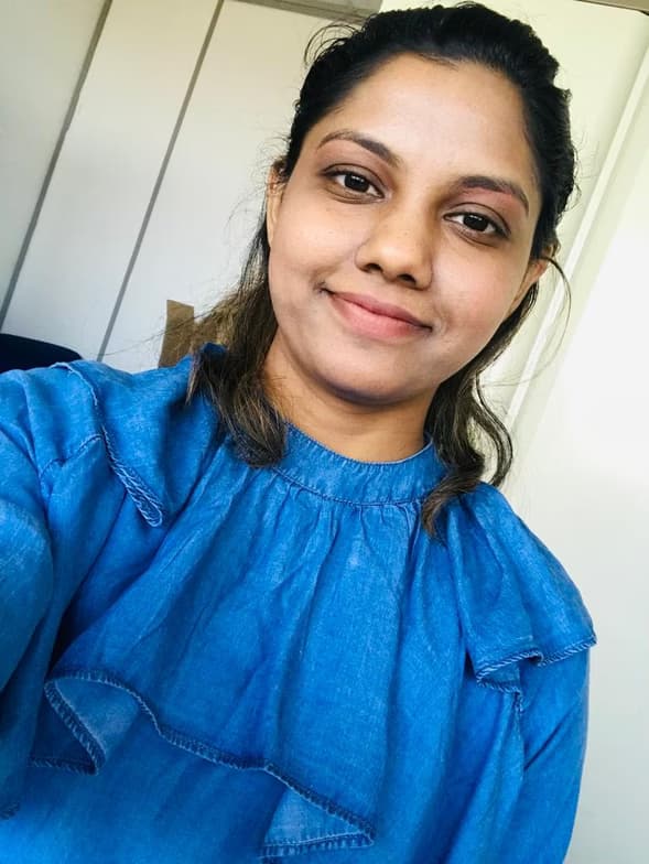 Profile photo of Subathra, English tutor at Wiingy
