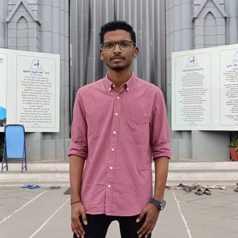 Profile photo of Siddharth , Biology tutor at Wiingy