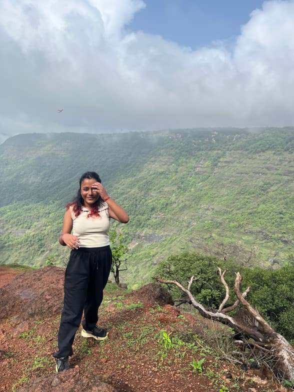 Travel snapshot of Nandinee during a trip