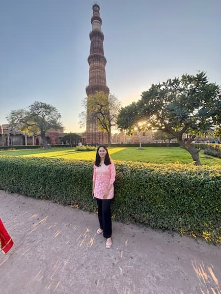 Travel snapshot of Ritika during a trip