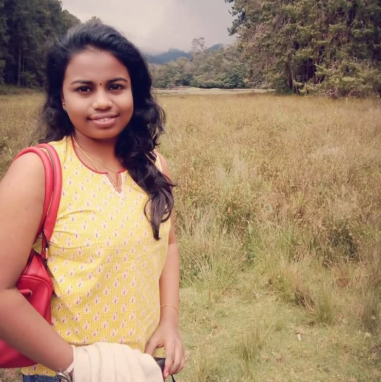 Travel snapshot of Christina during a trip