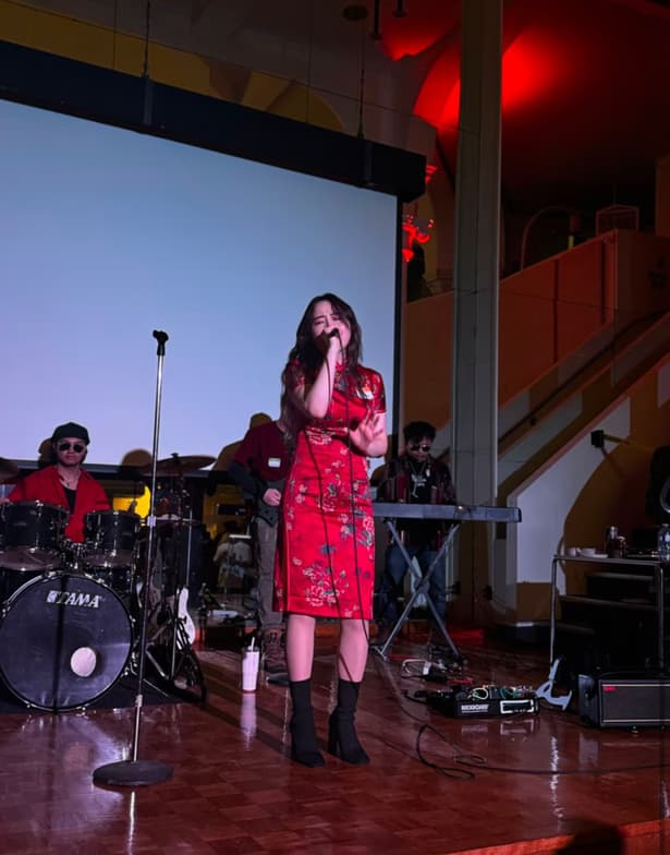 Casual photos of Jihye, Wiingy tutor