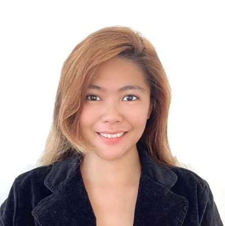 Profile photo of Charlyn, English tutor at Wiingy