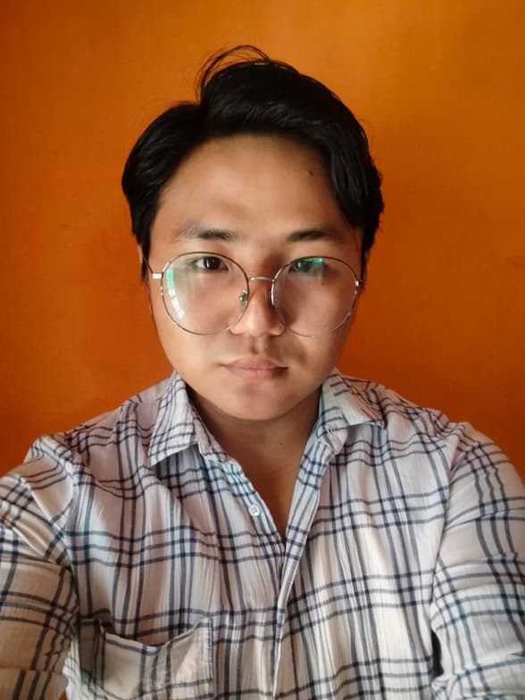 Profile photo of Kiren , Guitar tutor at Wiingy