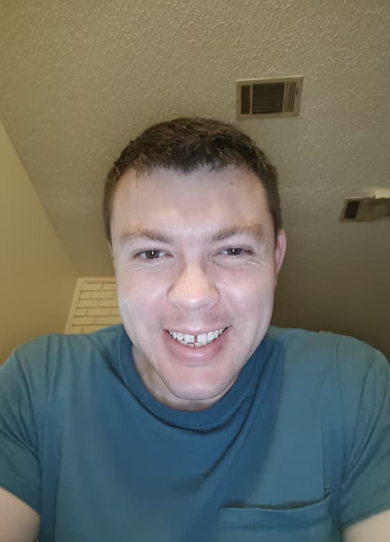 Profile photo of Robert, Data Science tutor at Wiingy