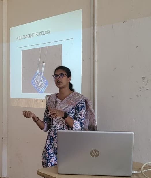 Profile photo of Megha , Engineering tutor at Wiingy