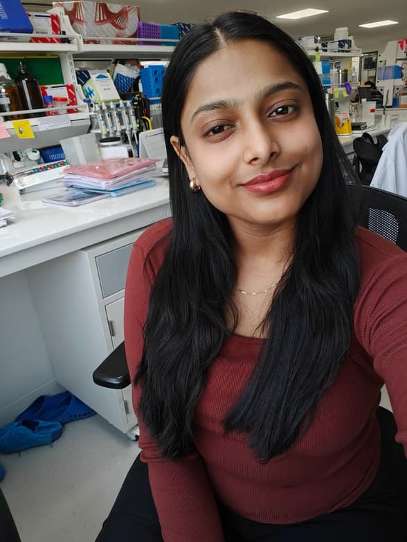 Travel snapshot of Shraddha during a trip