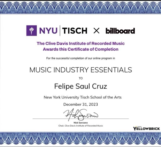 Verified degree or teaching certification of Felipe
