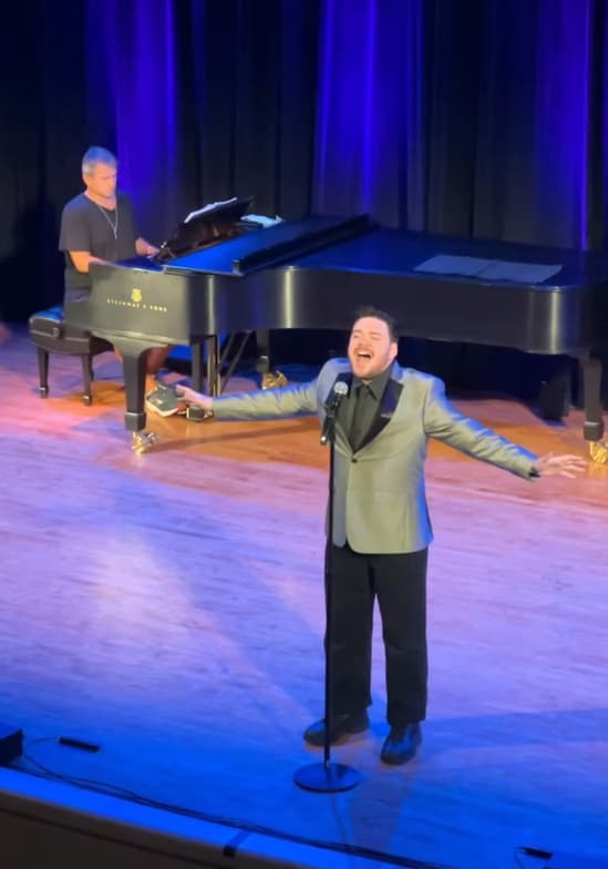 Profile photo of Garrison, Singing tutor at Wiingy