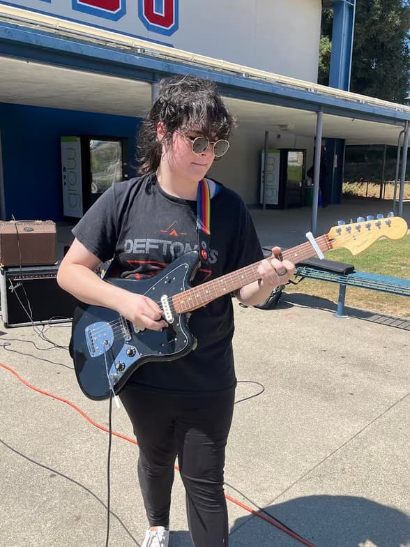 Casual photos of Lia Sofia, Wiingy tutor