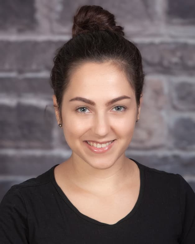 Profile photo of Ana, Music tutor at Wiingy