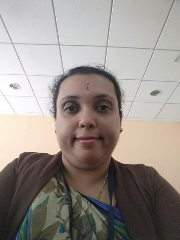 Profile photo of Manasa, Engineering tutor at Wiingy