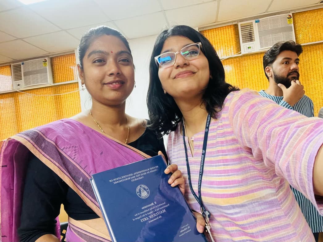 Profile photo of Shrinidhi, Economics tutor at Wiingy