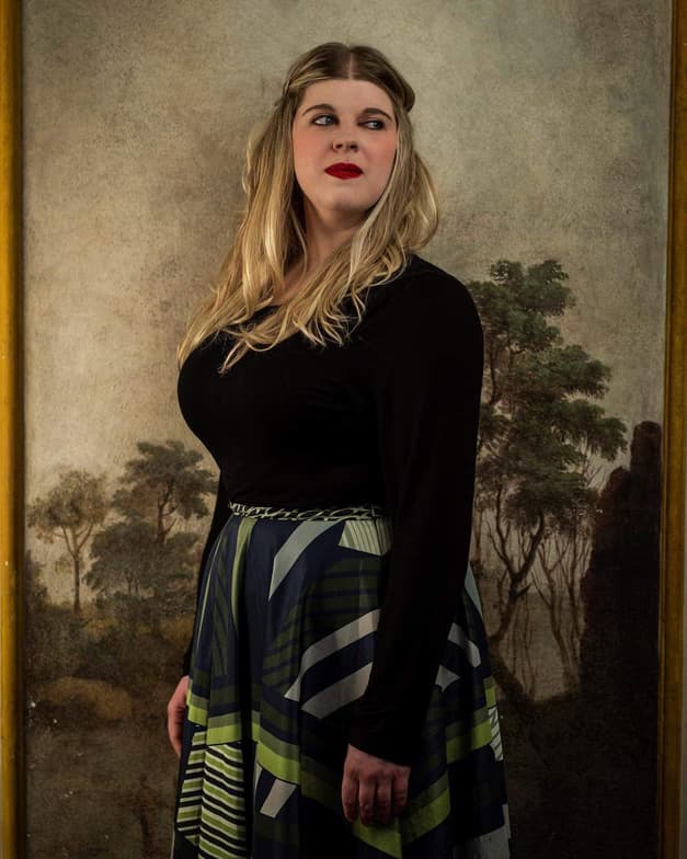 Profile photo of Alexandria, Singing tutor at Wiingy